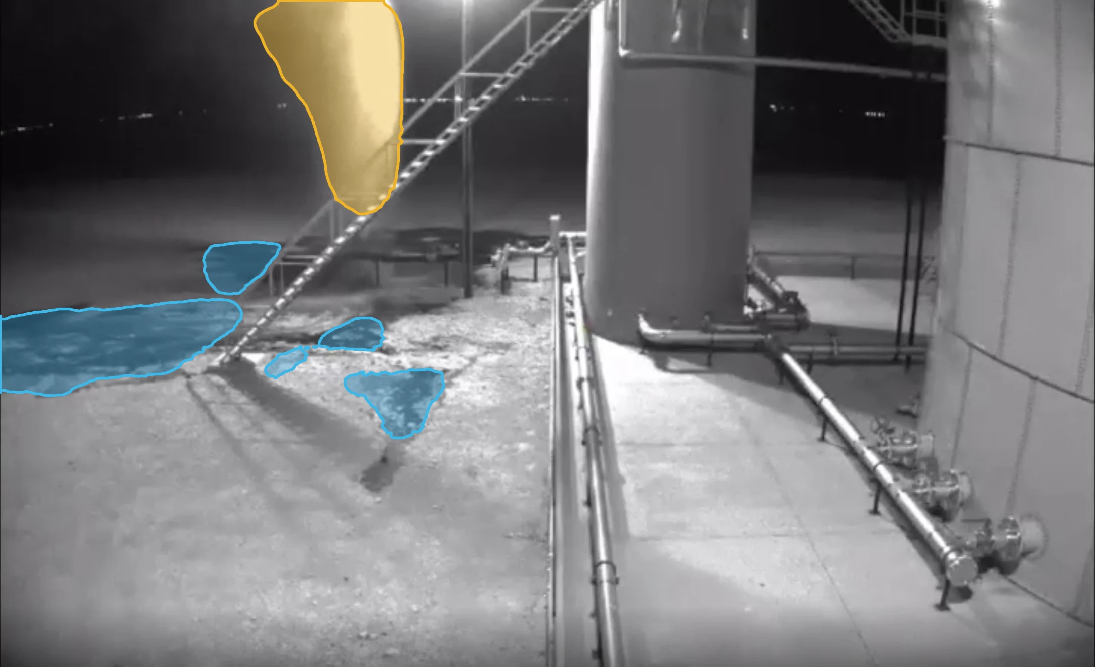 Tank Area Puddle and Spray / Vapor — Camera NIR — puddle detection overlay