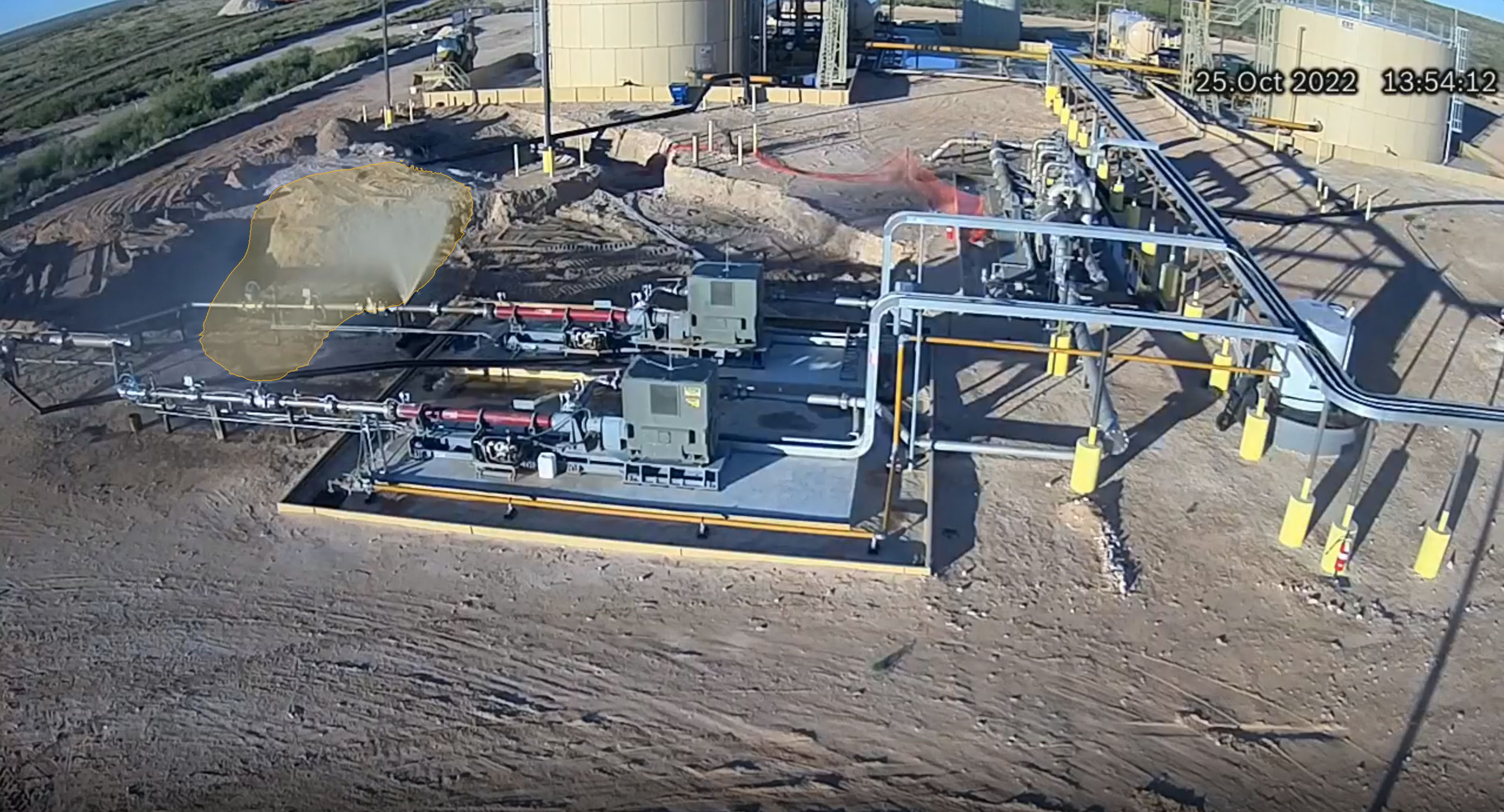 Real V4 detection, processed live: Well pad, spray detected. Overlay output of VisionAery Liquid Leak Detection.