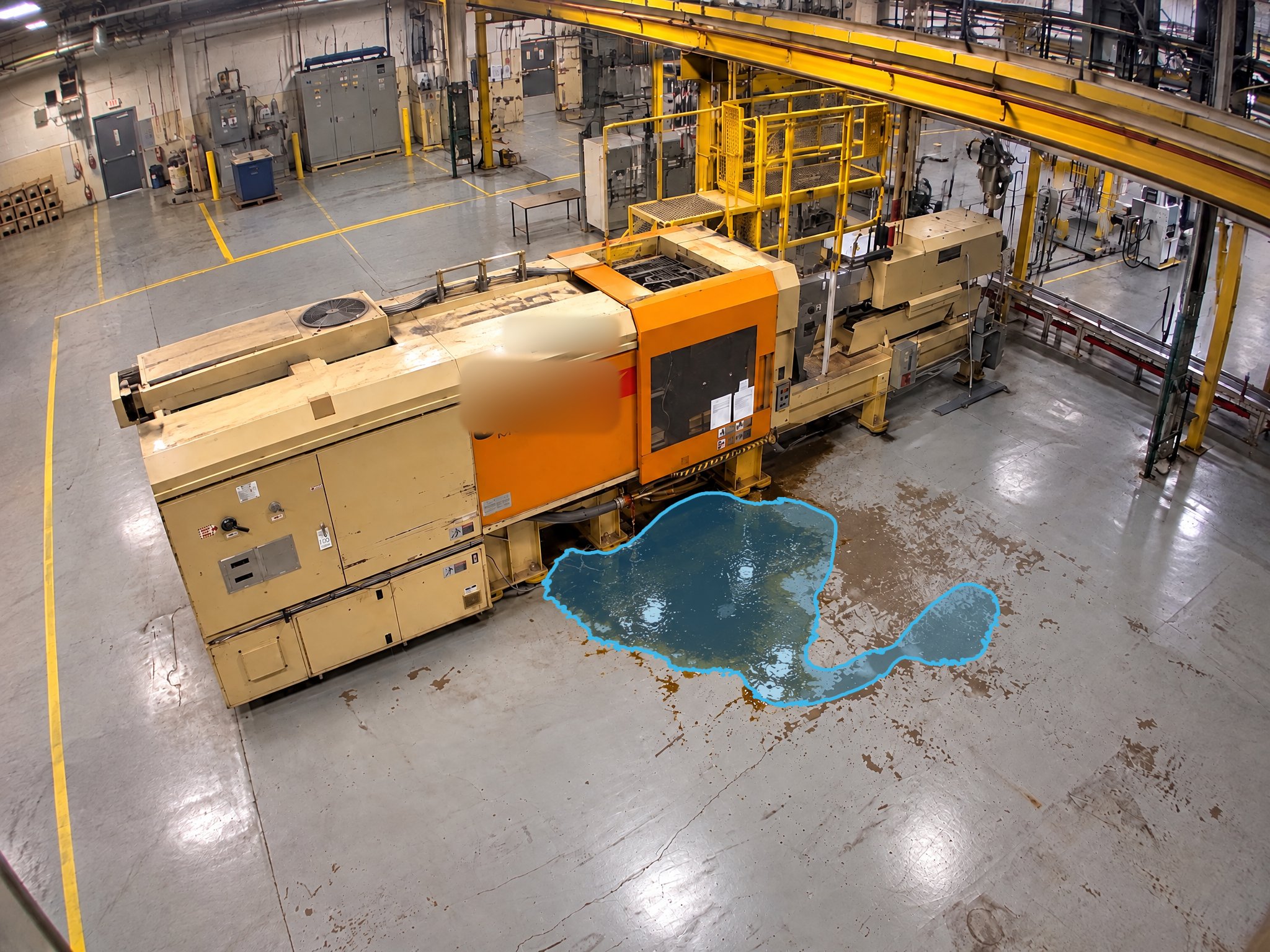 Machinery Oil Leak — puddle detection overlay