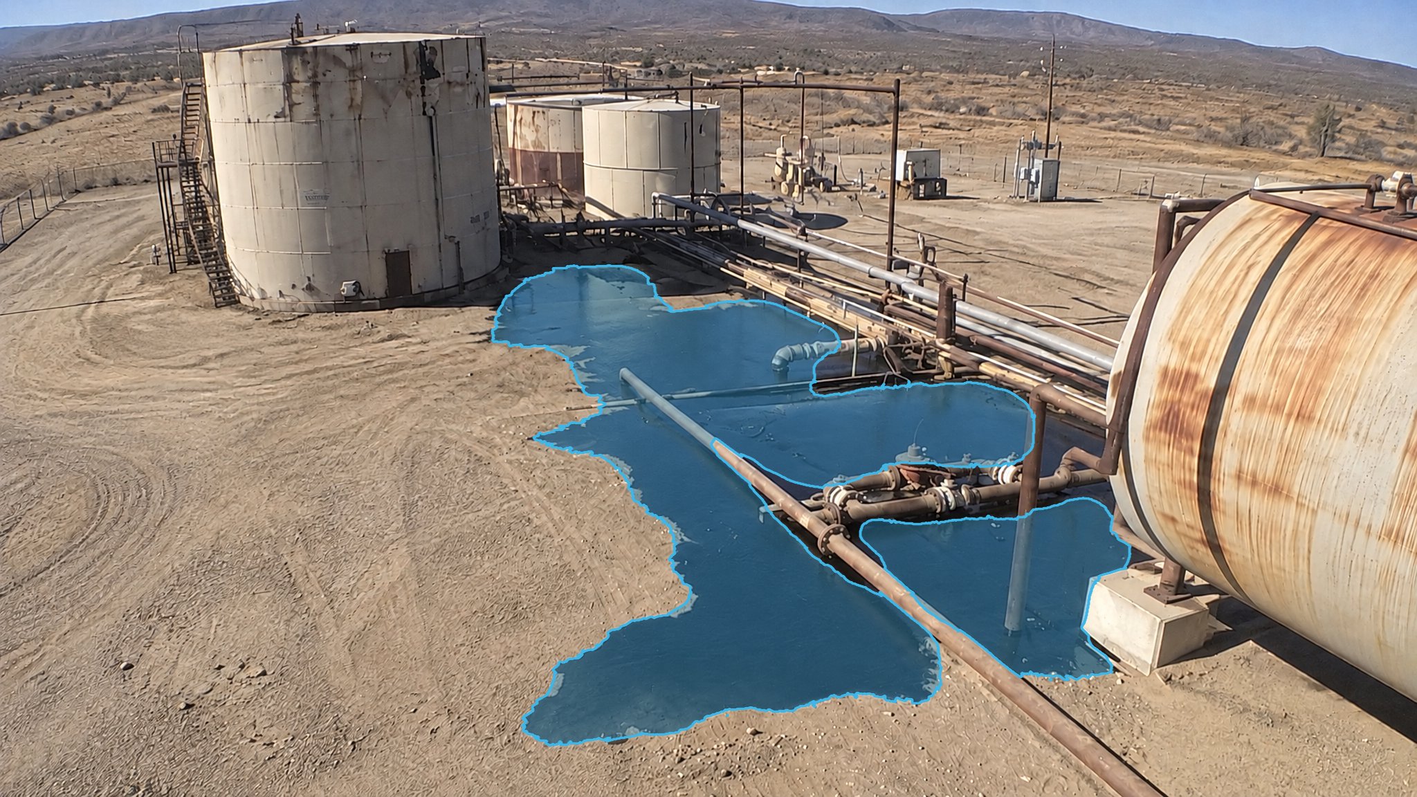 Tank Farm Fluid Spill — puddle detection overlay