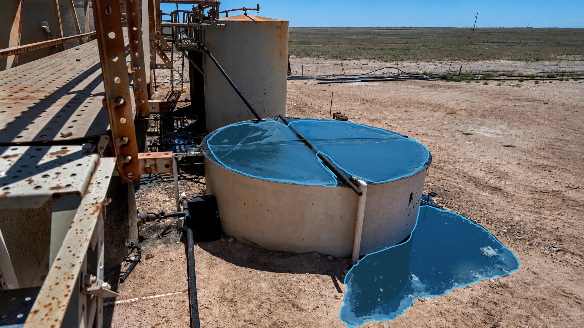 Storage Tank Fluid Leak — puddle detection overlay